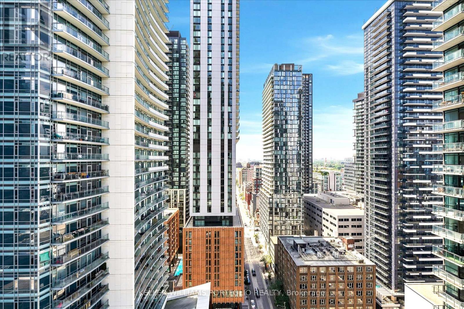2402 - 295 Adelaide Street W, Toronto, Ontario M5V 0L4 - Photo 24 - C13558252