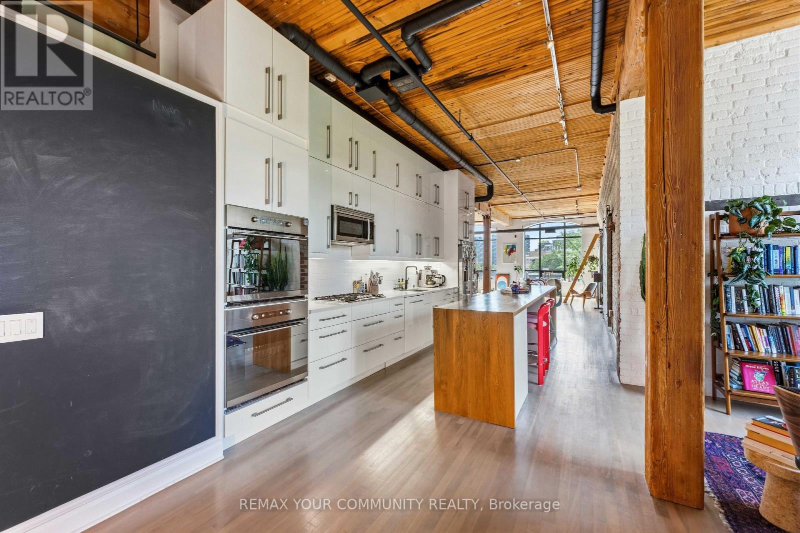 301 - 993 Queen Street W, Toronto, Ontario  M6J 1H2 - Photo 7 - C13558288