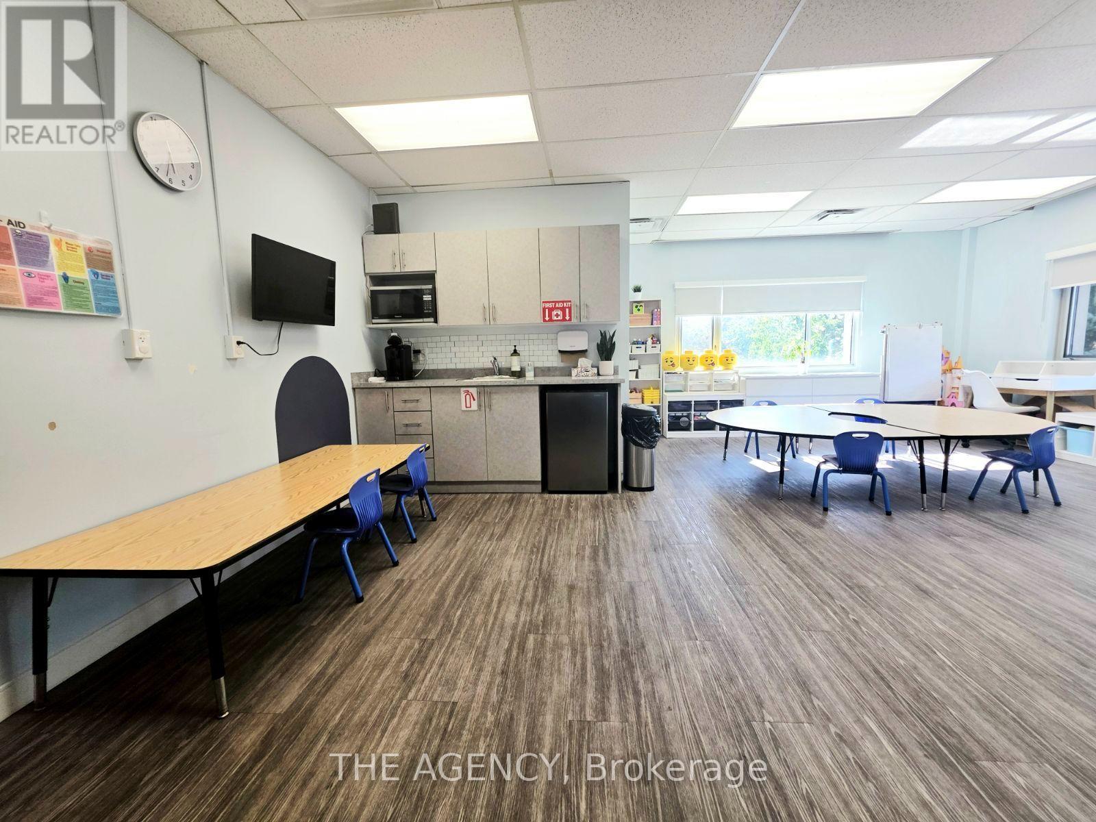 304 - 1200 Lawrence Avenue E, Toronto, Ontario  M3A 1C1 - Photo 18 - C13558344