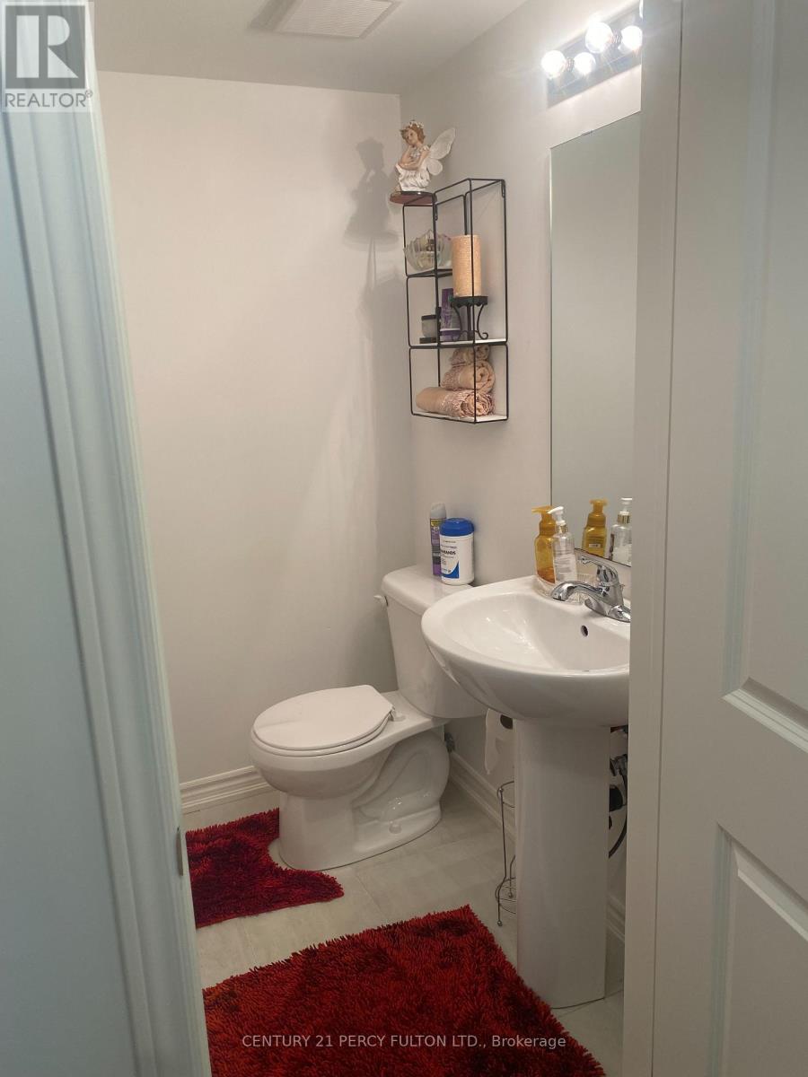 1770 Rex Heath Drive, Pickering, Ontario  L1X 0E6 - Photo 7 - E13558276