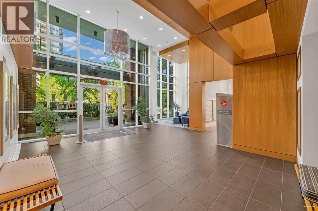 1108 9888 CAMERON STREET — photo 3