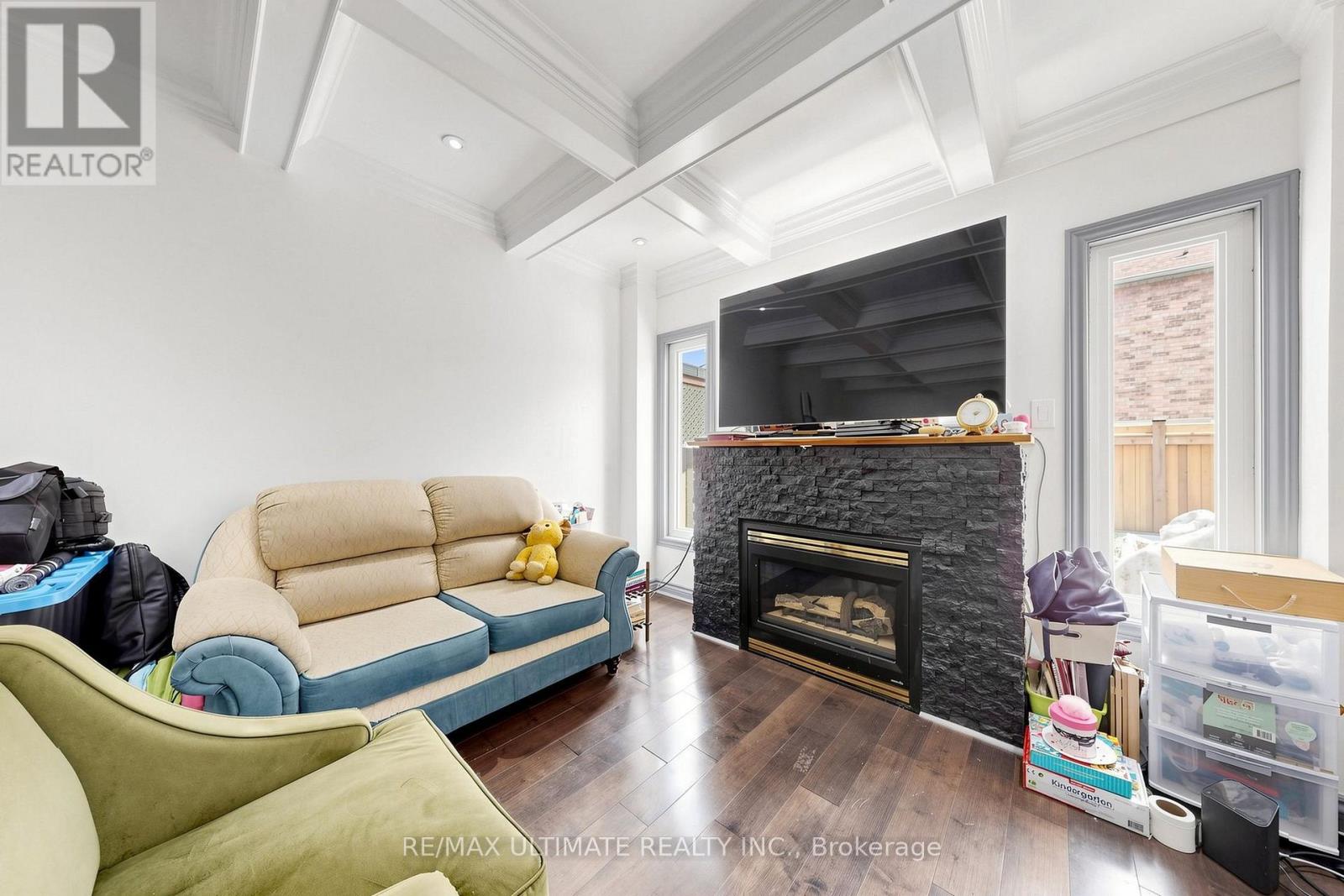 131 Foxchase Avenue, Vaughan, Ontario L4L 9H6 - Photo 5 - N13558362
