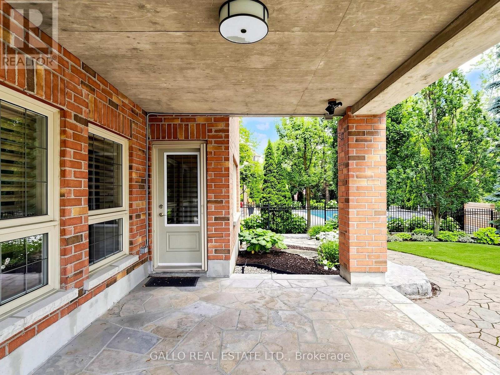 55 Maurovista Court, Whitchurch-Stouffville, Ontario  L4A 0E4 - Photo 34 - N13558364