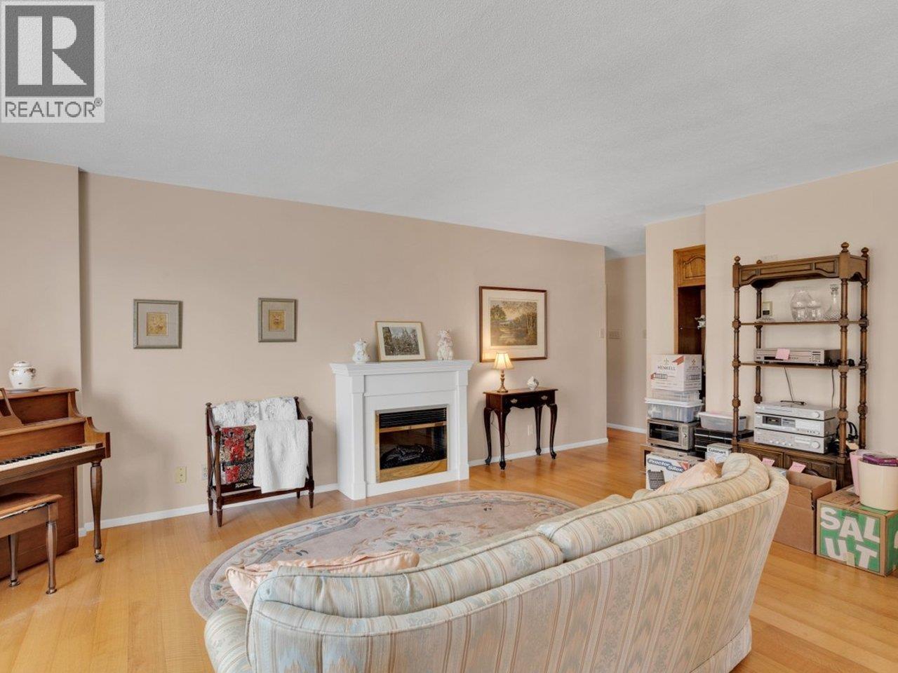 206 2140 Briar Avenue, Vancouver, British Columbia  V6L 3E3 - Photo 8 - R3145548