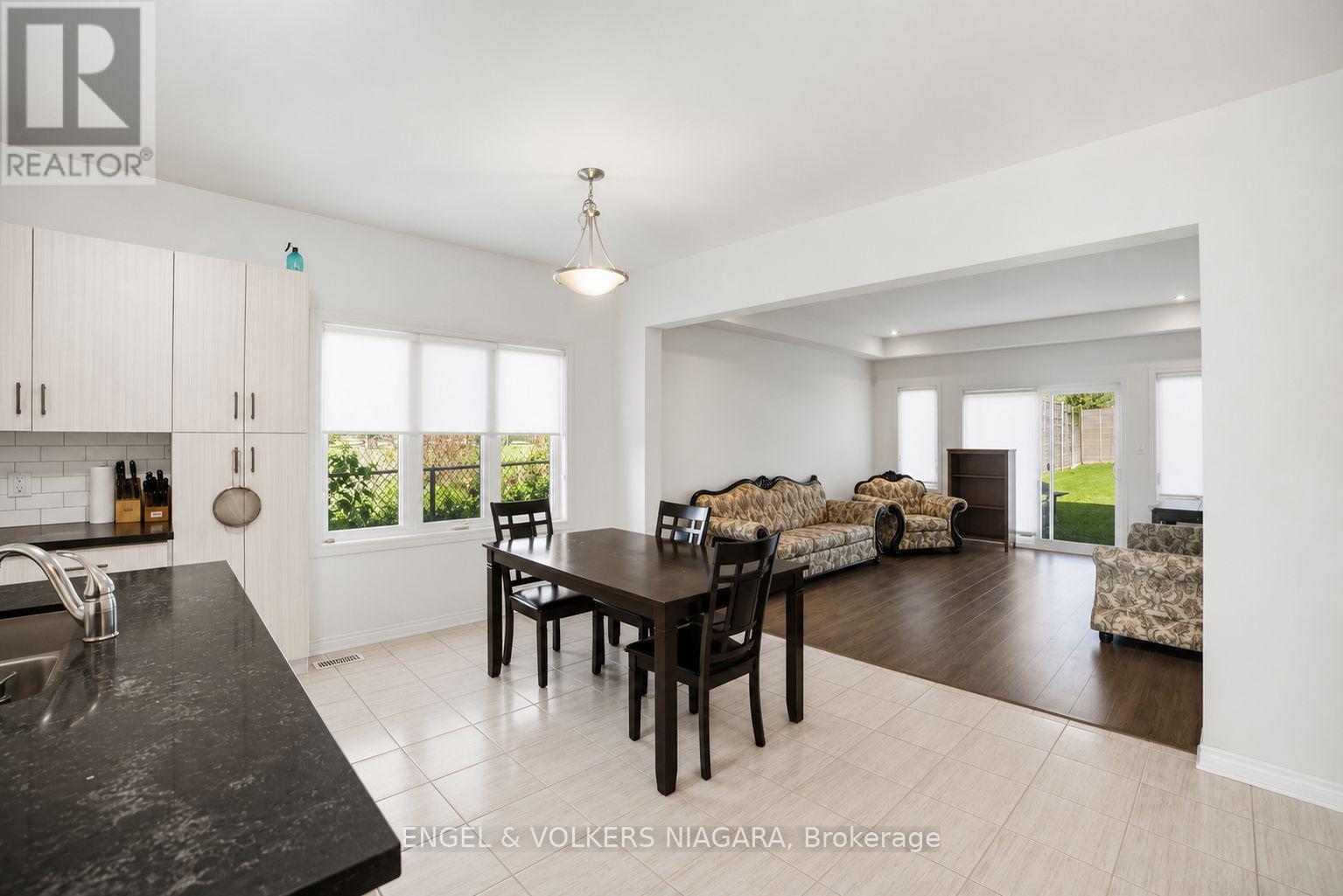 117 Juneberry Road, Thorold, Ontario  L2V 0H8 - Photo 13 - X13554410