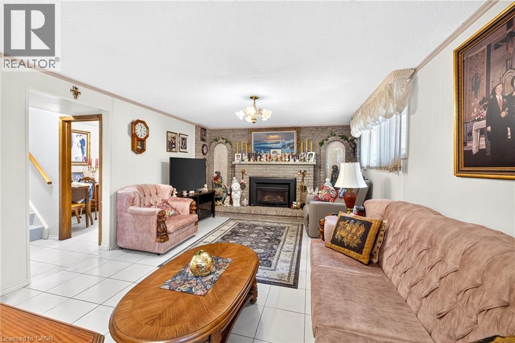 11 Fassett Avenue, Hamilton, Ontario  L9C 4E6 - Photo 19 - 40847159