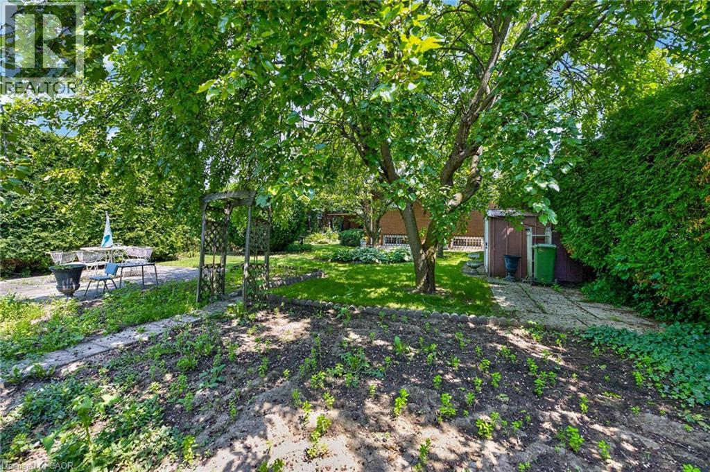 11 Fassett Avenue, Hamilton, Ontario  L9C 4E6 - Photo 40 - 40847159