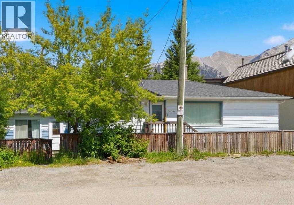906 Main Street, Canmore