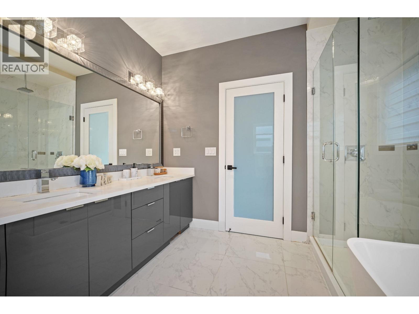1381 Coast Meridian Road, Coquitlam, British Columbia  V3E 3H1 - Photo 26 - R3145664