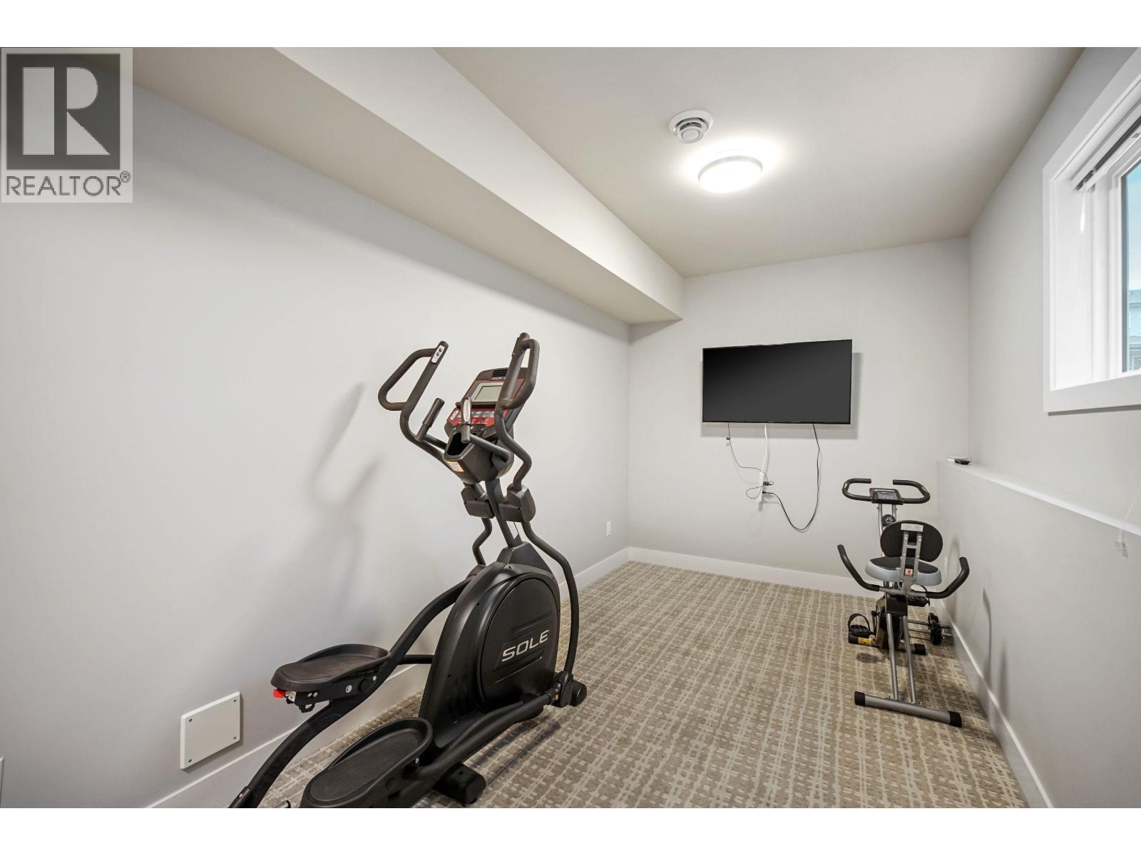1381 Coast Meridian Road, Coquitlam, British Columbia  V3E 3H1 - Photo 36 - R3145664