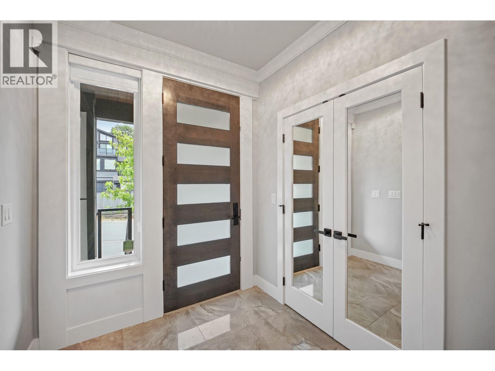 1381 Coast Meridian Road, Coquitlam, British Columbia  V3E 3H1 - Photo 5 - R3145664
