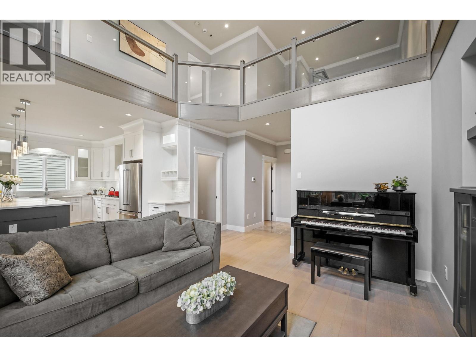 1381 Coast Meridian Road, Coquitlam, British Columbia  V3E 3H1 - Photo 8 - R3145664