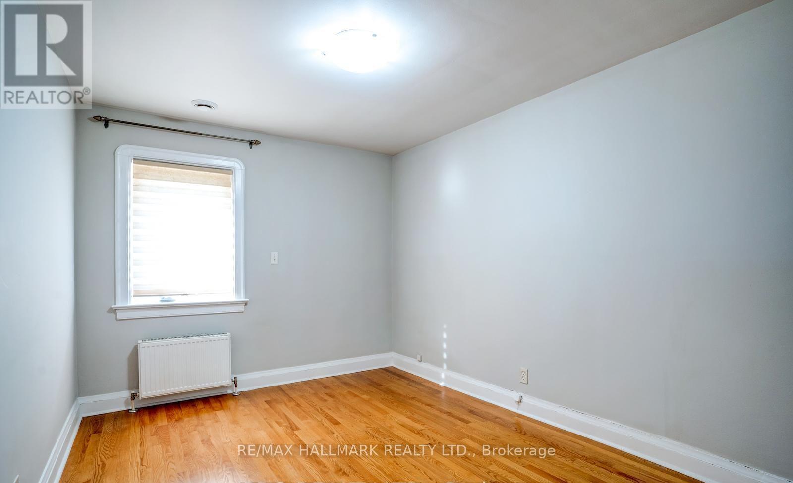 62 Lankin Boulevard, Toronto, Ontario  M4J 4X1 - Photo 14 - E13558086