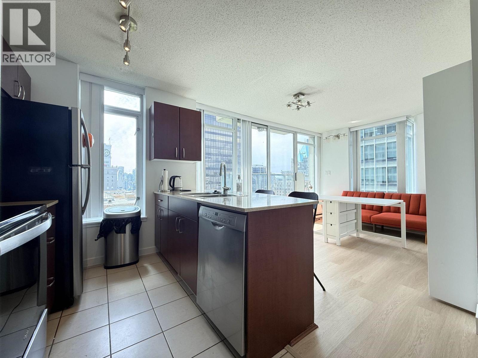 1407 610 GRANVILLE STREET, vancouver, British Columbia