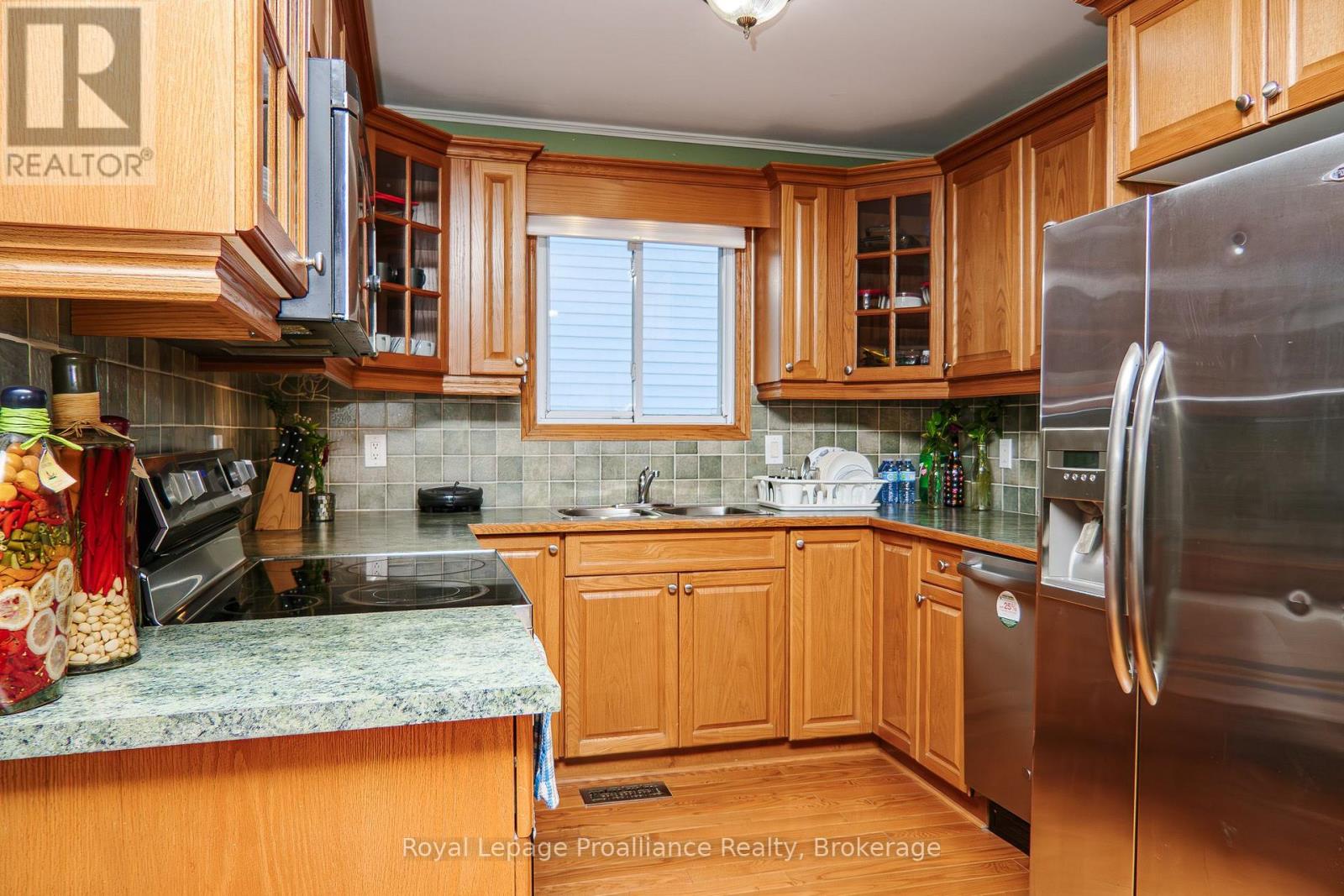 44 Ireland Drive, Quinte West, Ontario  K8V 5X3 - Photo 7 - X13558464