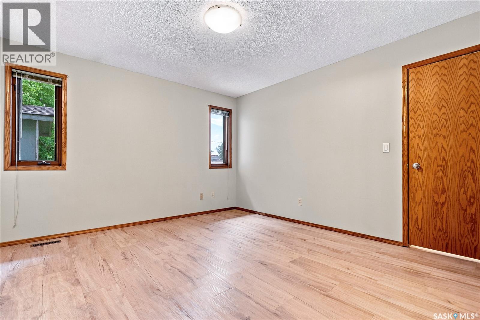 539 Emmeline Key, Saskatoon, Saskatchewan  S7J 5G8 - Photo 39 - SK042379