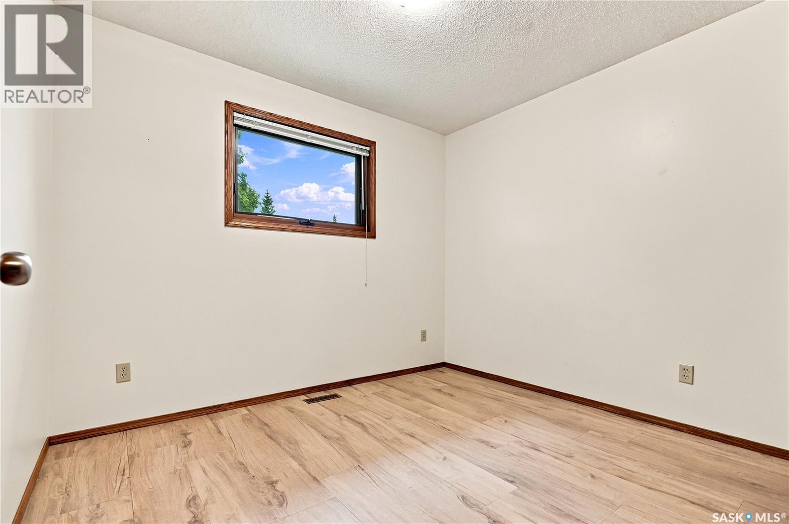 539 Emmeline Key, Saskatoon, Saskatchewan  S7J 5G8 - Photo 34 - SK042379