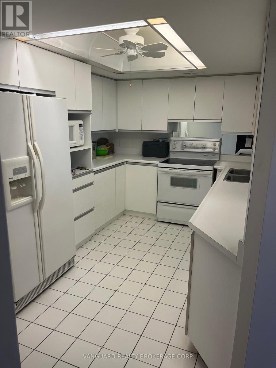 1706 - 7460 Bathurst Street, Vaughan, Ontario  L4J 7K9 - Photo 5 - N13558556