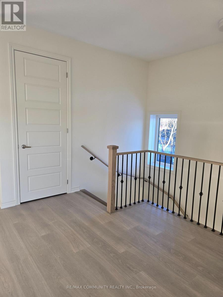 79 Rackham Lane, Clarington, Ontario  L1E 0M3 - Photo 4 - E13555846