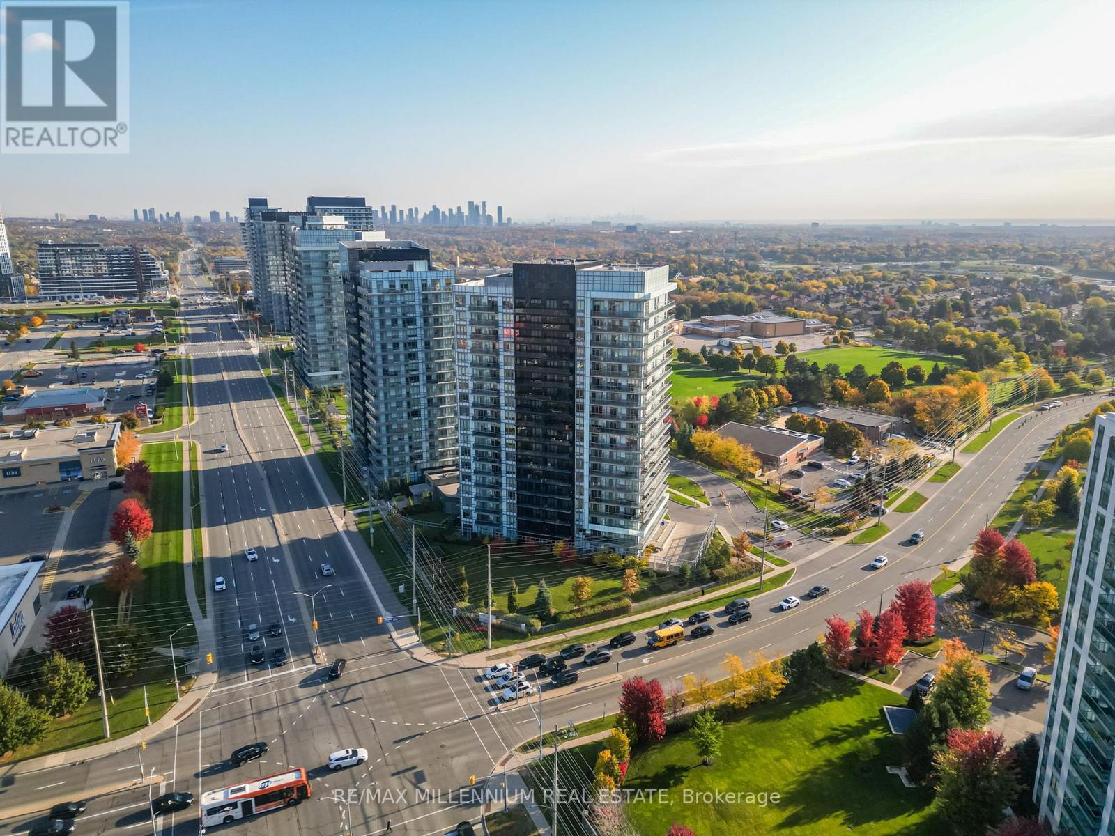 402 - 4633 GLEN ERIN DRIVE, Mississauga (Central Erin Mills)
