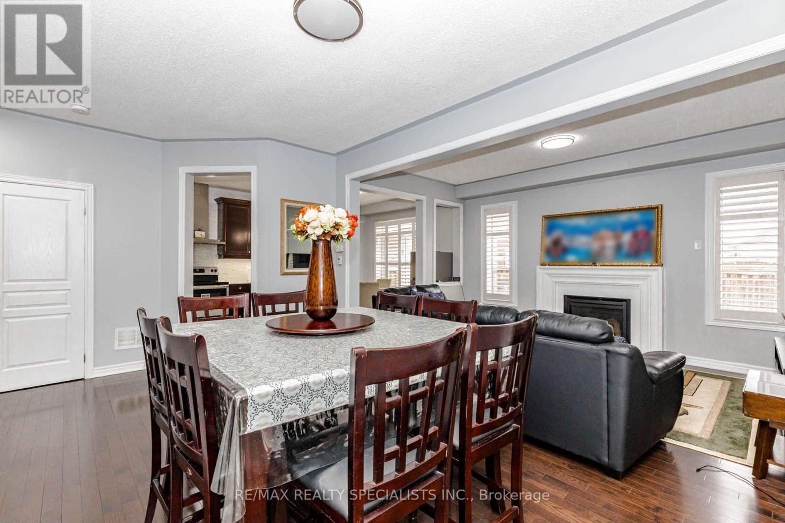 182 Allegro Drive, Brampton, Ontario  L6Y 5Y6 - Photo 7 - W13558498
