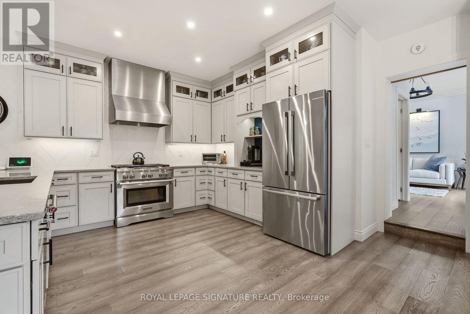 438 Watson Avenue, Oakville, Ontario  L6J 3W2 - Photo 7 - W13558516