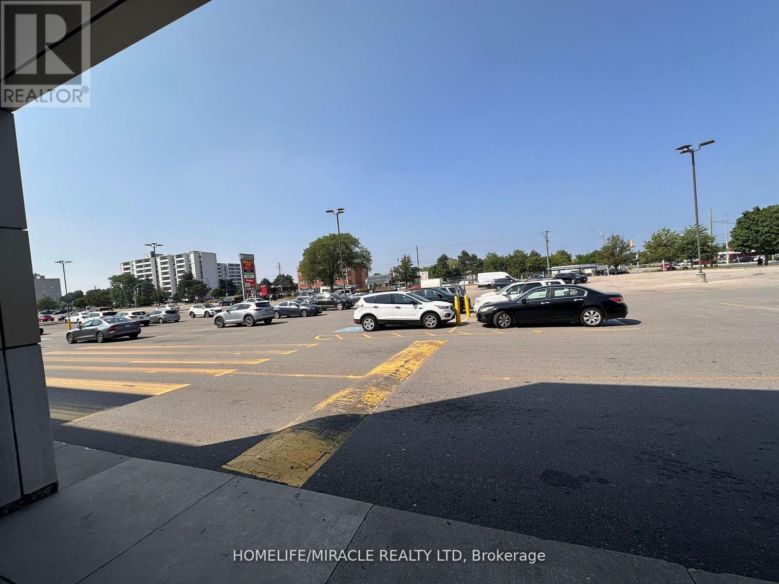 C - 640 Queenston Road, Hamilton, Ontario  L8K 1K2 - Photo 15 - X13558494