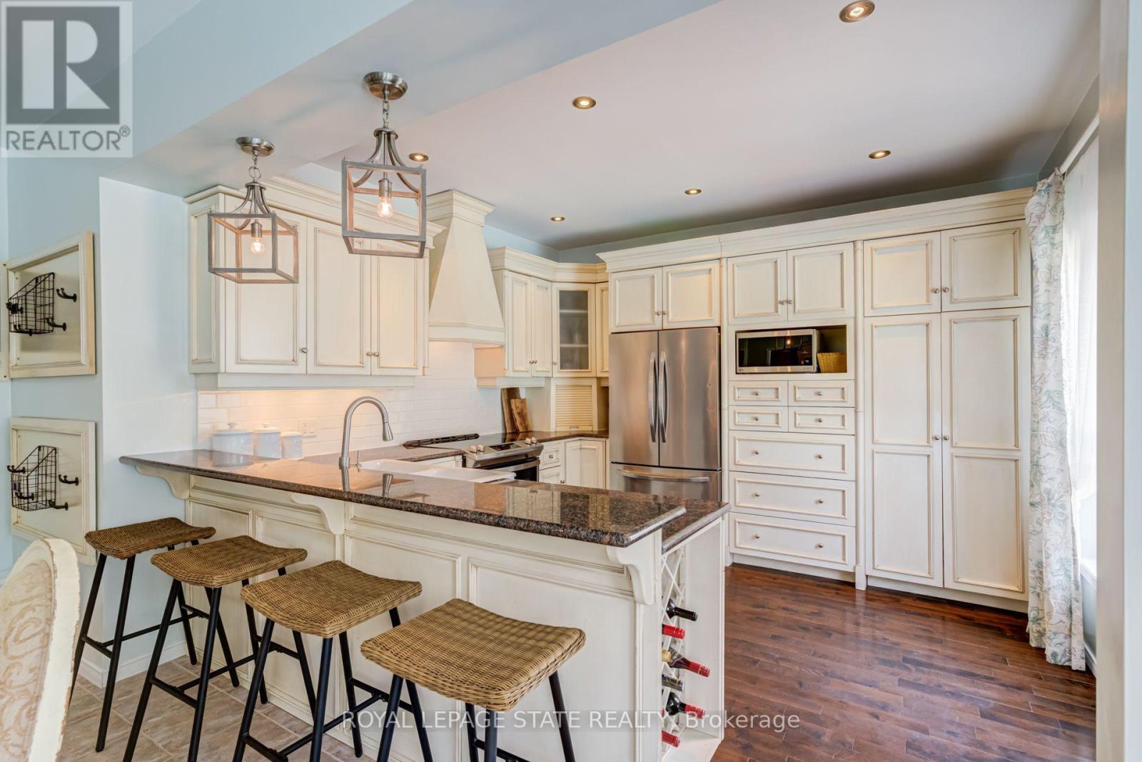 90 Davidson Boulevard, Hamilton, Ontario  L9H 7M3 - Photo 10 - X13558508