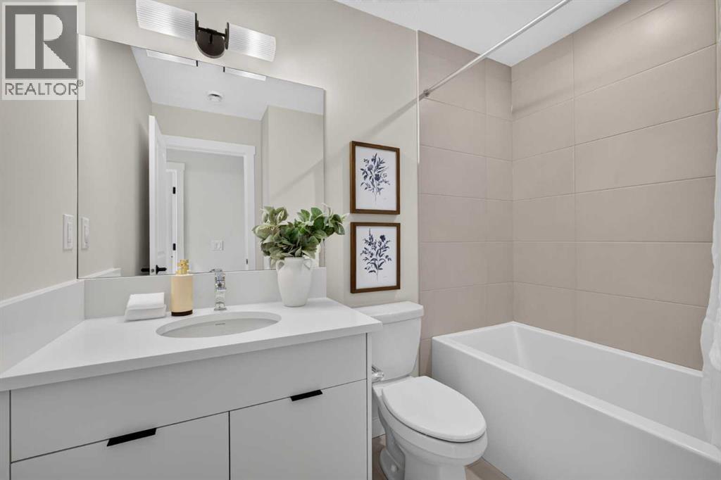 609 Sovereign Common Sw, Calgary, Alberta  T3C 3Y3 - Photo 31 - A2286298
