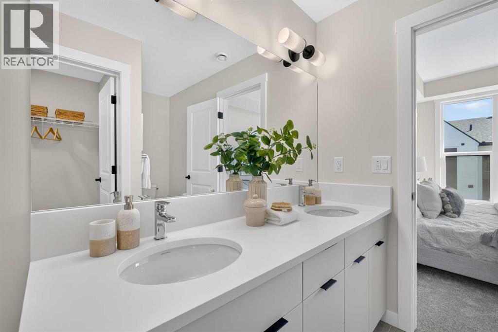 609 Sovereign Common Sw, Calgary, Alberta  T3C 3Y3 - Photo 27 - A2286298