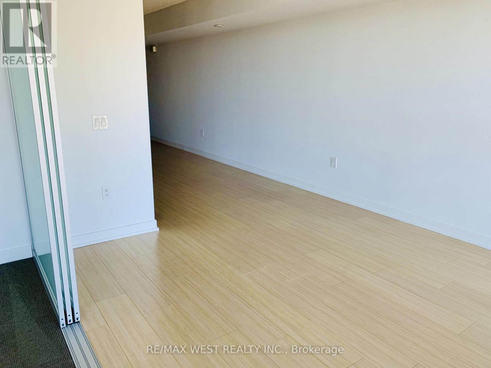 2902 - 75 Queens Wharf Road, Toronto (Waterfront Communities), Ontario  M5V 0J8 - Photo 4 - C13160504