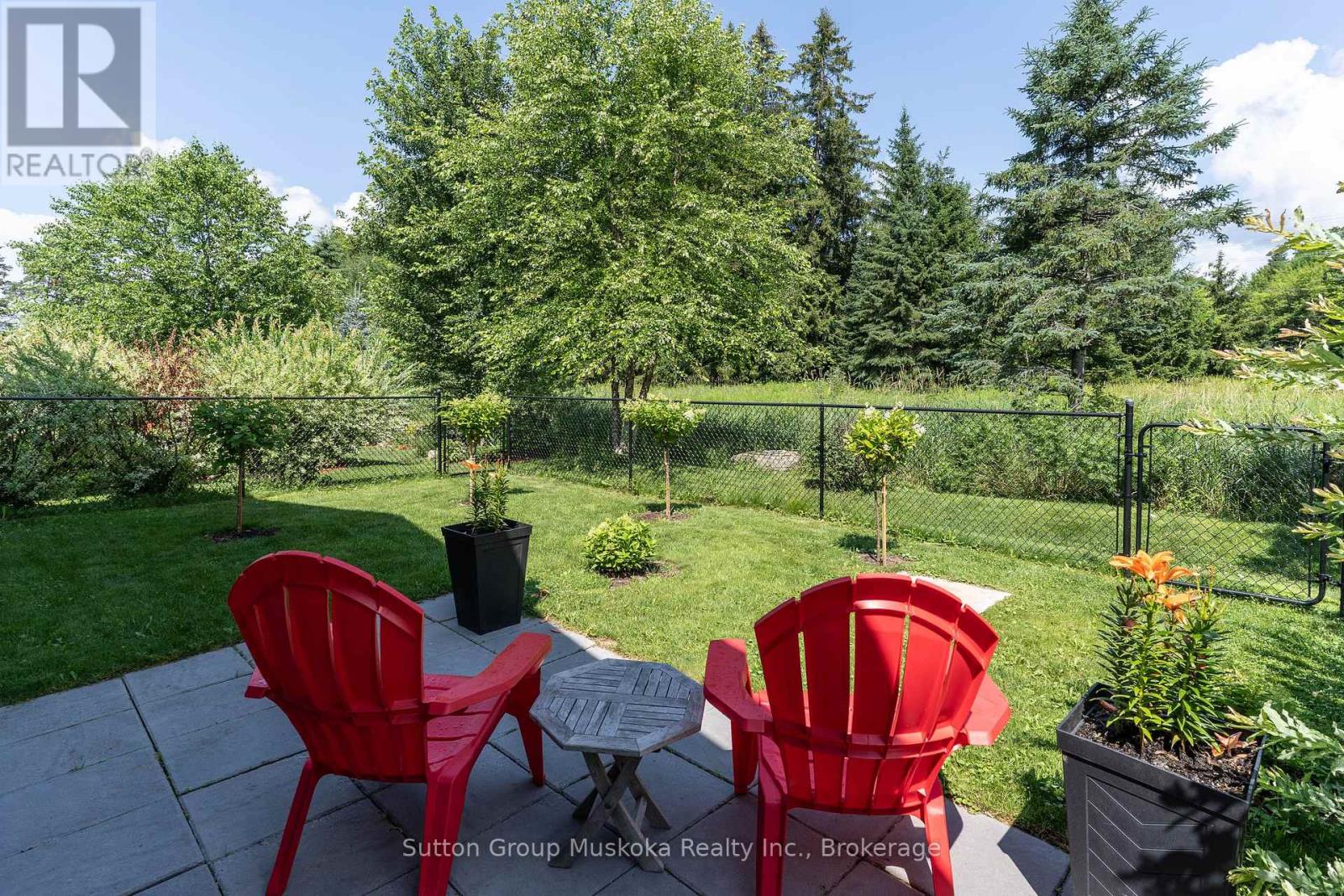 6 - 11 Autumn Lane, Huntsville, Ontario  P1H 0C7 - Photo 4 - X13558634