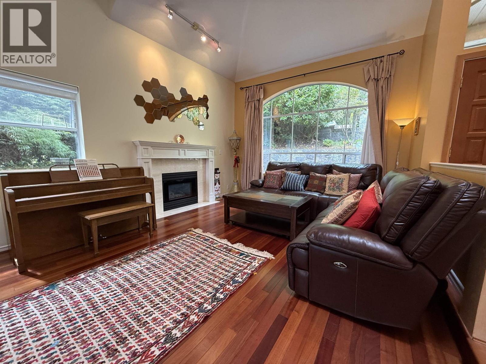 3938 BRAEMAR PLACE — photo 4
