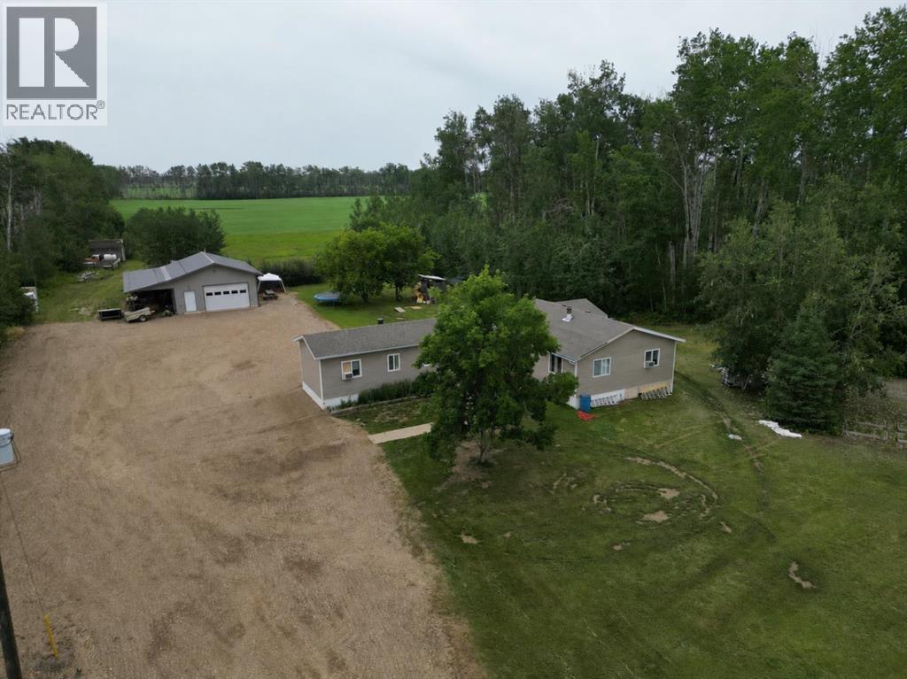 107139 Rge Rd 124, Rural Mackenzie County, Alberta T0H 2H0 - Photo 2 - A2327536