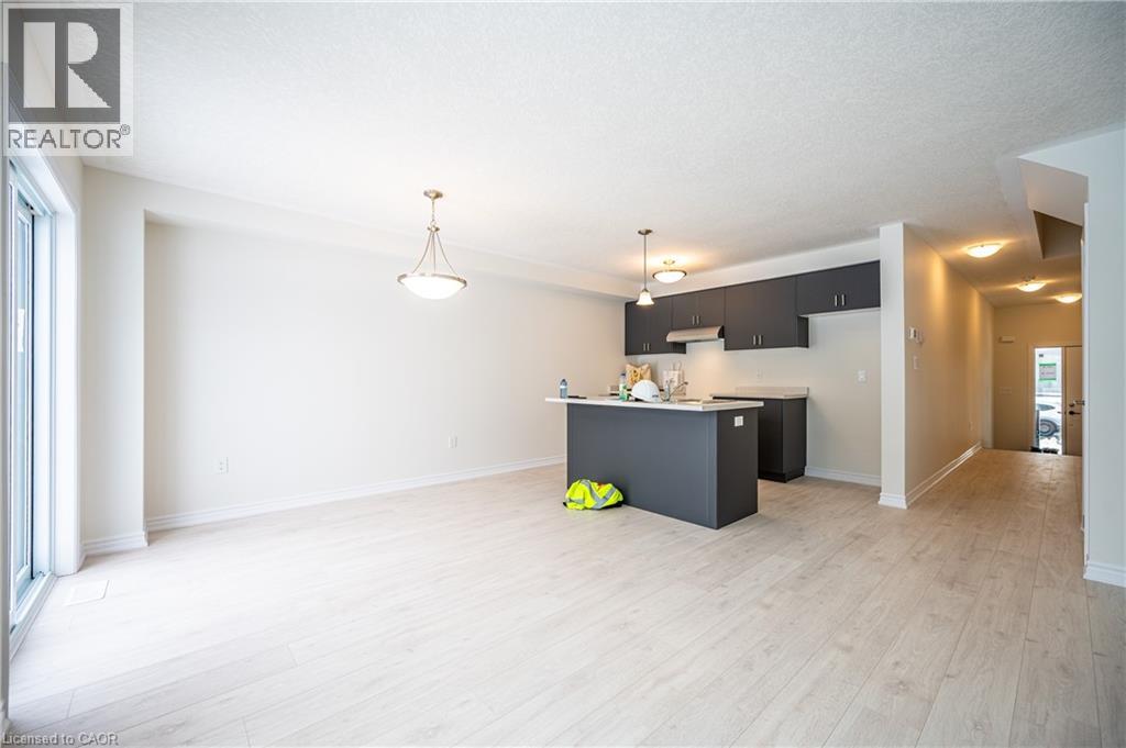 18 Pine Warbler Street, Kitchener, Ontario  N2P 0L6 - Photo 12 - 40847805