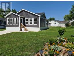 18 BRIAR WOOD PLACE, Innisfil, Ontario