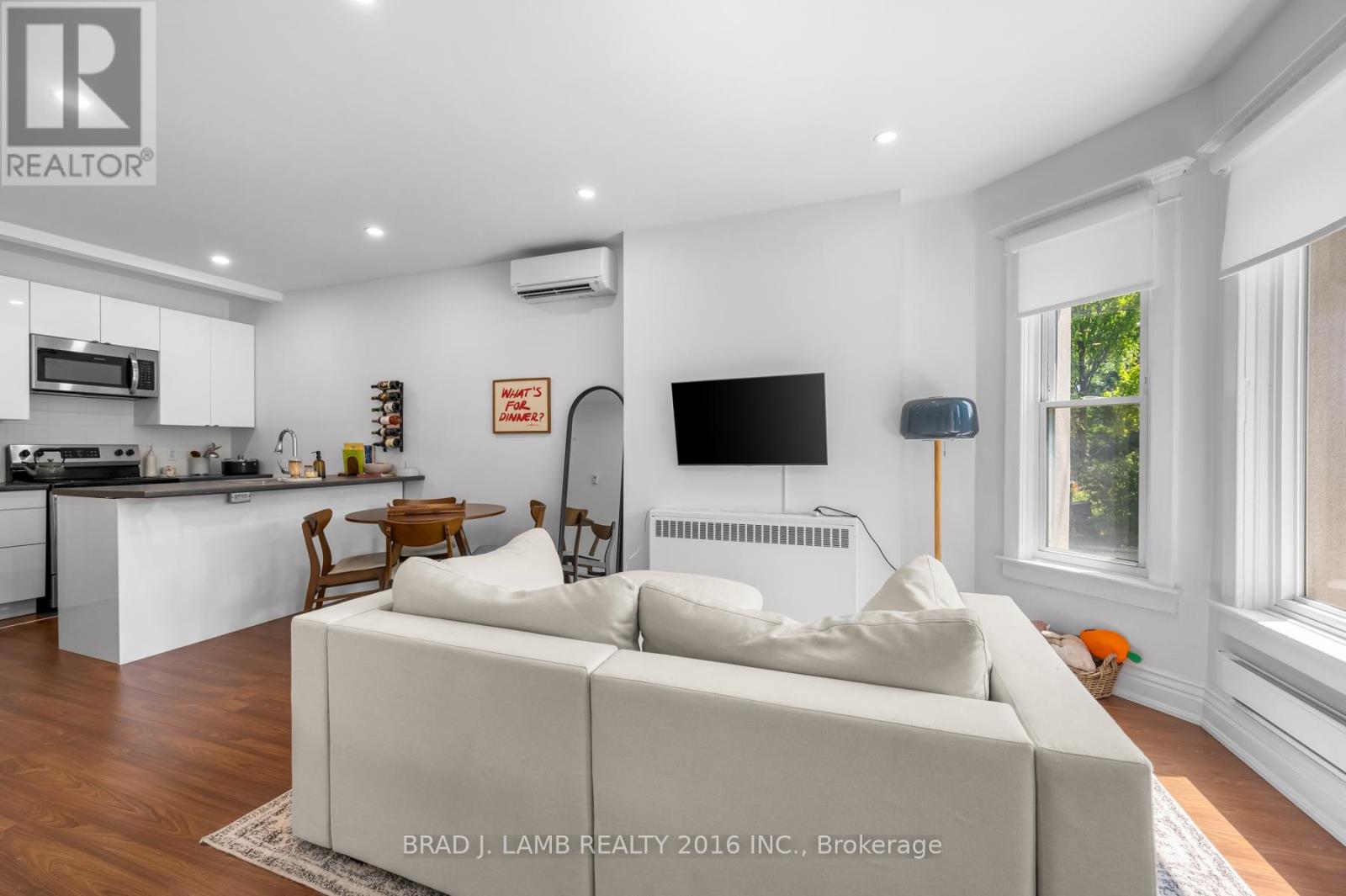 1 - 56 Wright Avenue, Toronto, Ontario  M6R 1K8 - Photo 4 - W13558578