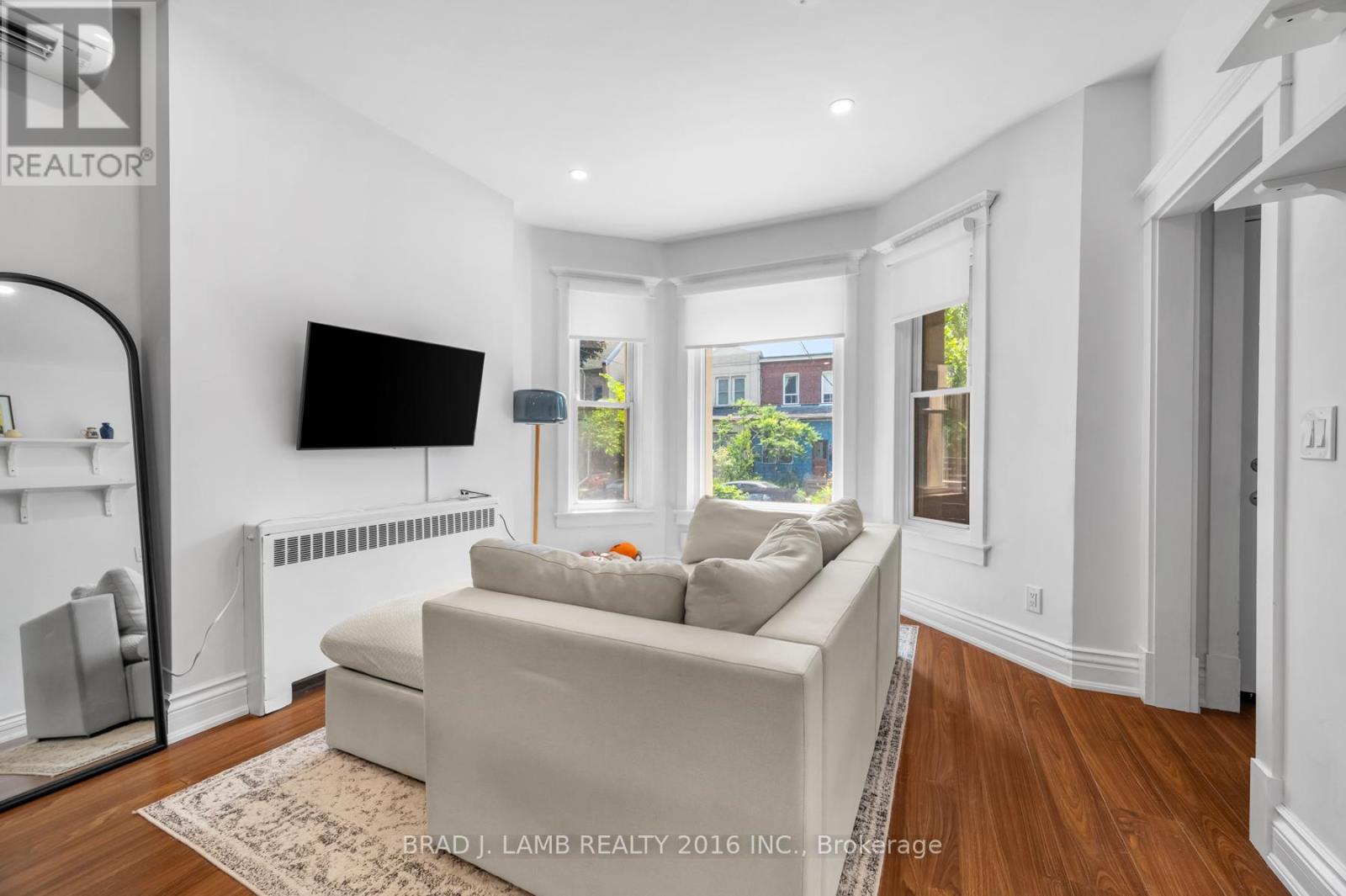 1 - 56 Wright Avenue, Toronto, Ontario  M6R 1K8 - Photo 9 - W13558578