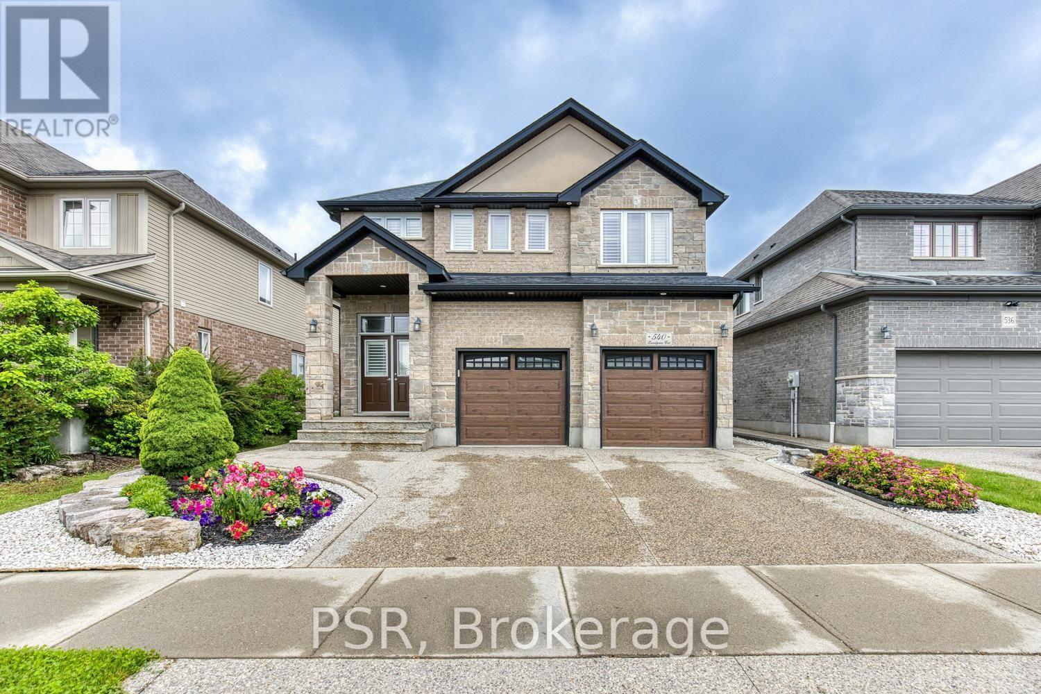 540 LANDGREN COURT, Waterloo, Ontario
