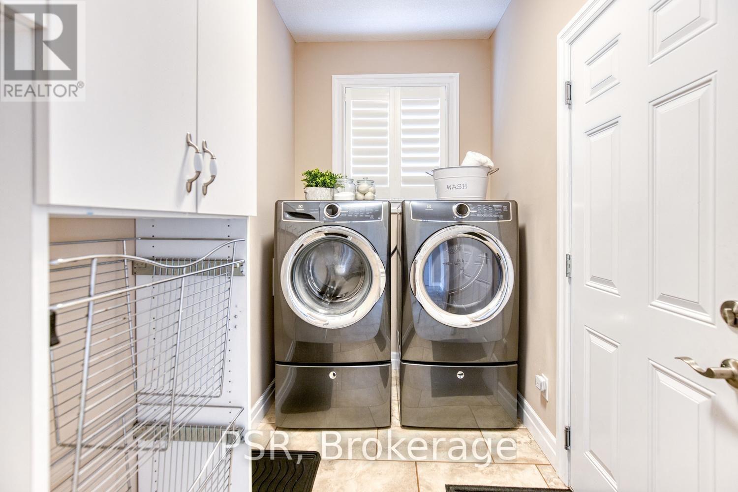 540 Landgren Court, Waterloo, Ontario  N2A 4J7 - Photo 14 - X13558750