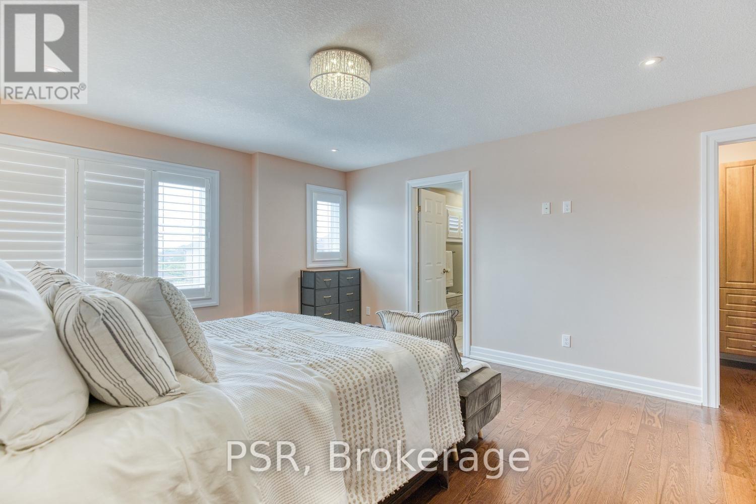540 Landgren Court, Waterloo, Ontario  N2A 4J7 - Photo 18 - X13558750