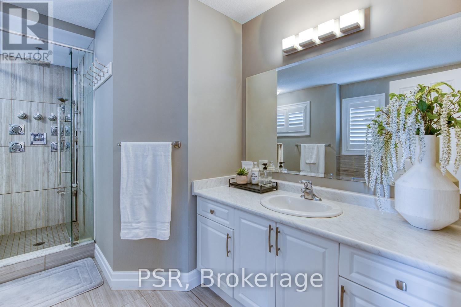 540 Landgren Court, Waterloo, Ontario  N2A 4J7 - Photo 19 - X13558750