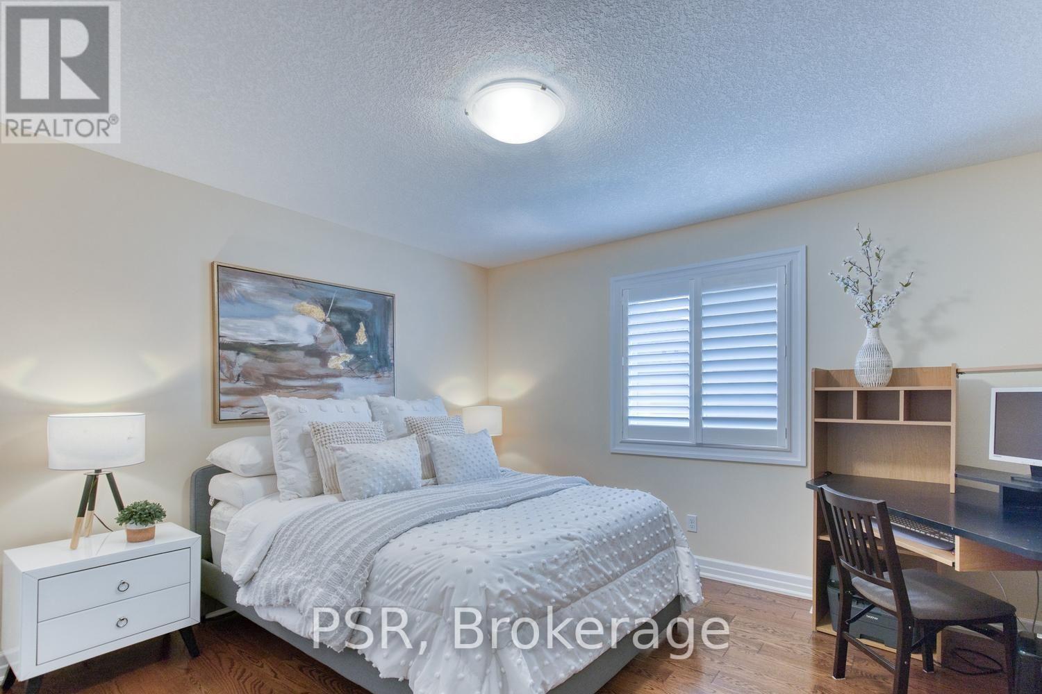 540 Landgren Court, Waterloo, Ontario  N2A 4J7 - Photo 25 - X13558750
