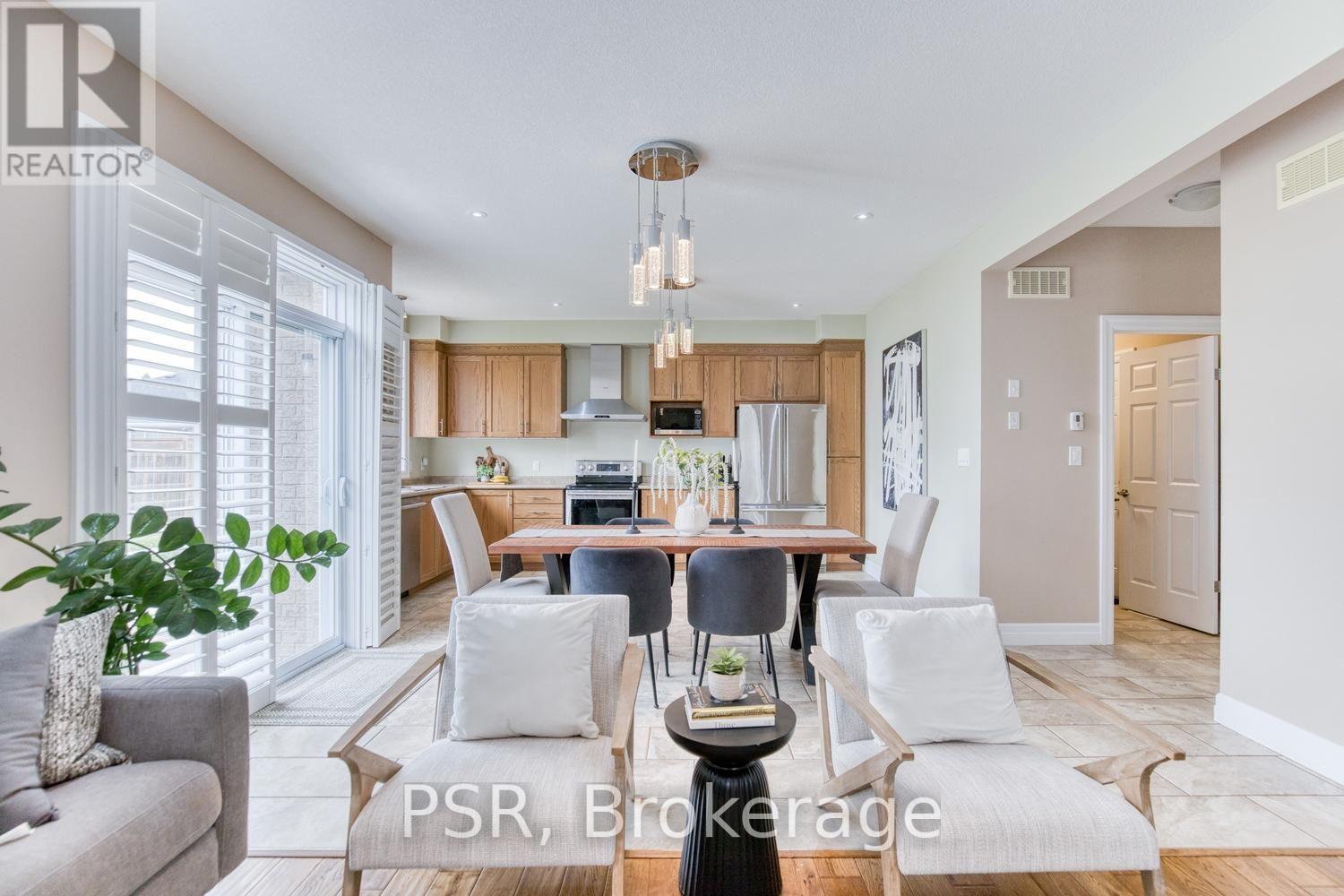 540 Landgren Court, Waterloo, Ontario  N2A 4J7 - Photo 9 - X13558750