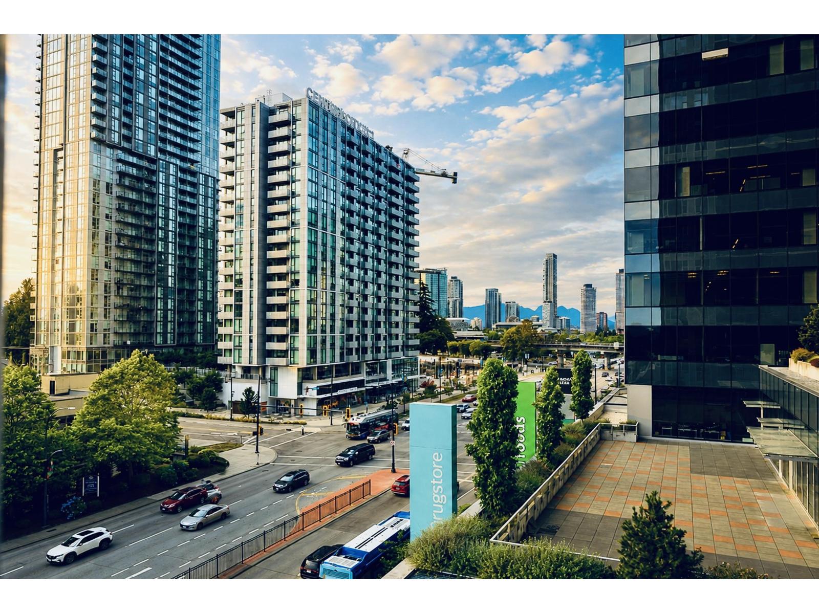 604 13615 FRASER HIGHWAY — photo 31