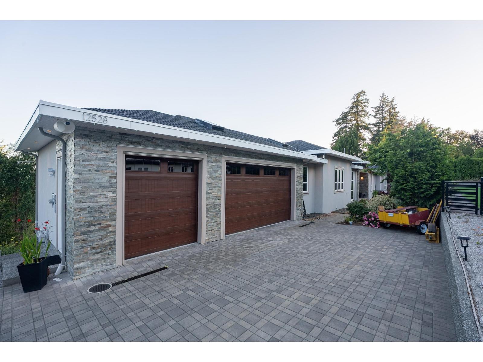 12528 52a Avenue Avenue, Surrey, British Columbia  X3X 3K3 - Photo 35 - R3145616