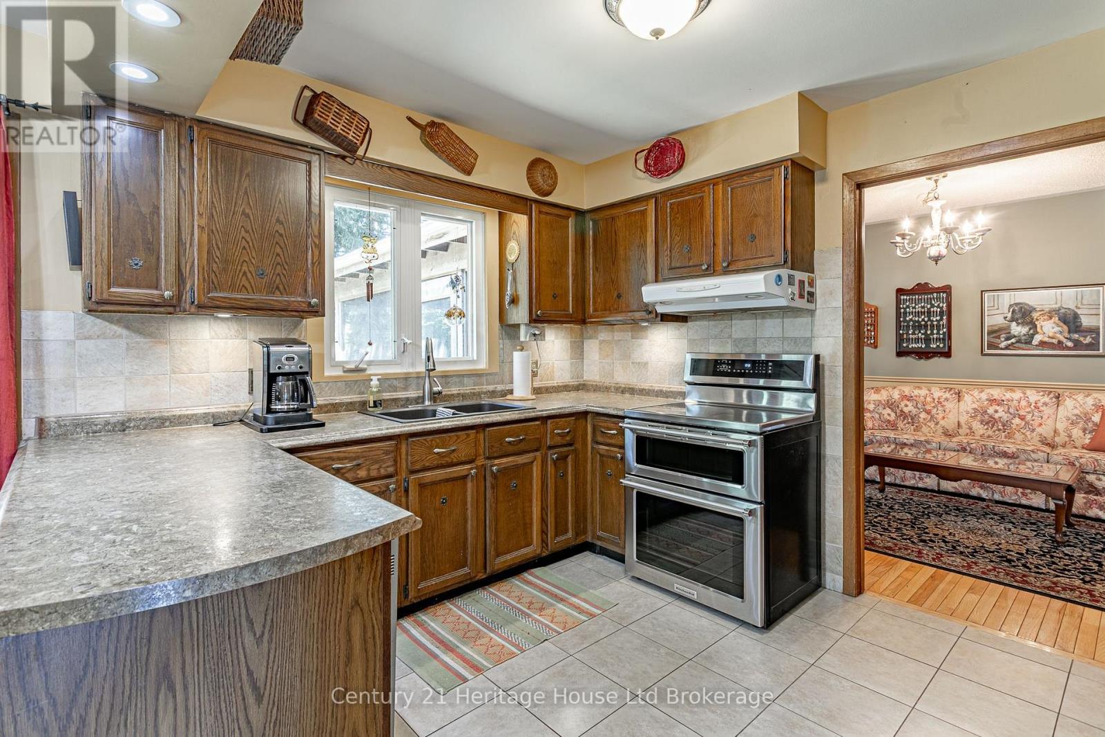 6 Millard Street, South-West Oxford, Ontario  N4S 7V6 - Photo 12 - X13558882