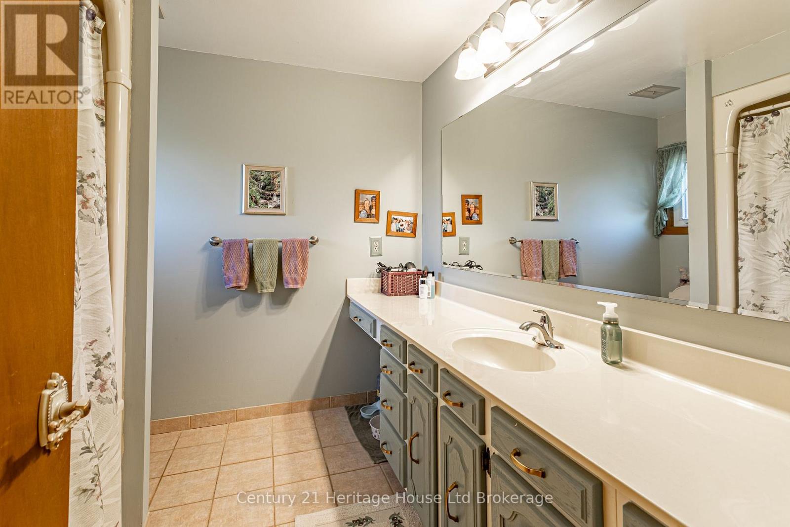 6 Millard Street, South-West Oxford, Ontario  N4S 7V6 - Photo 25 - X13558882