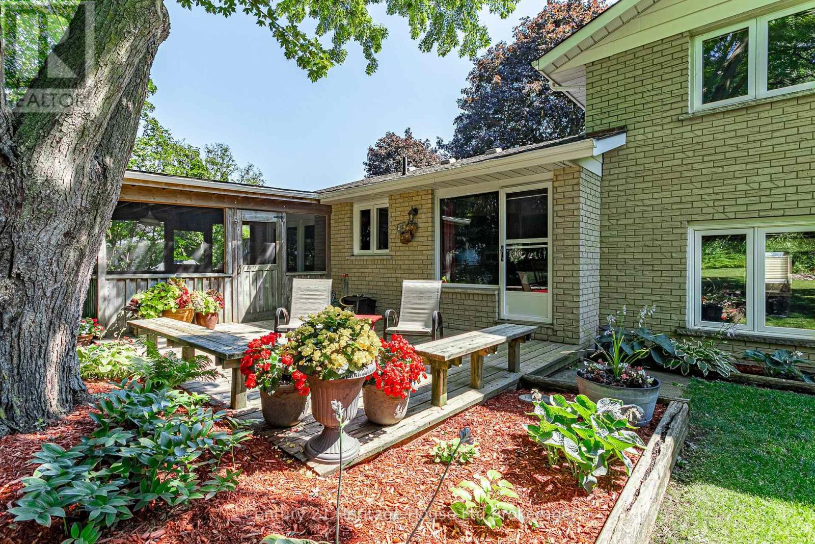 6 Millard Street, South-West Oxford, Ontario  N4S 7V6 - Photo 33 - X13558882