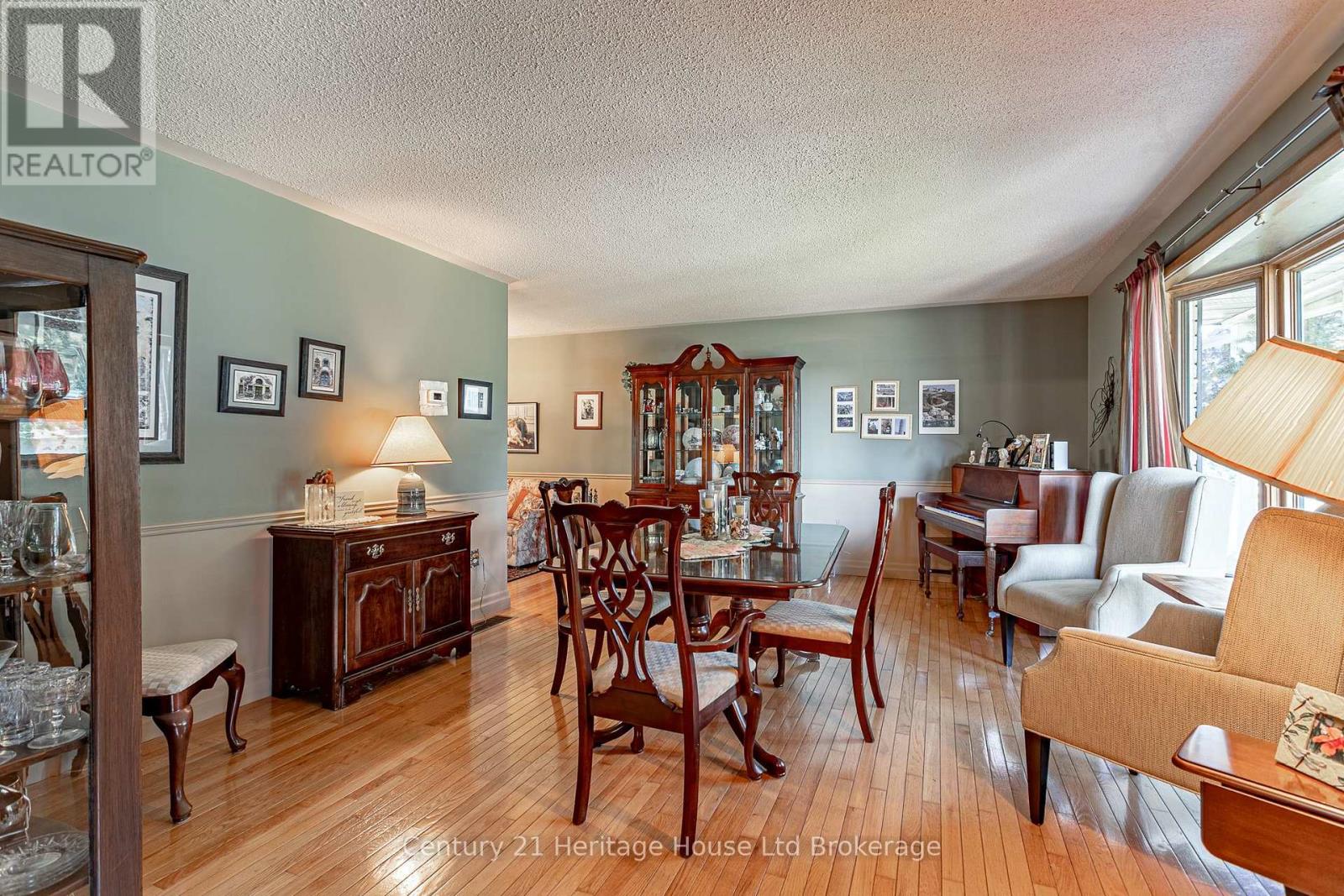 6 Millard Street, South-West Oxford, Ontario  N4S 7V6 - Photo 7 - X13558882
